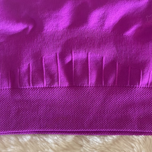 Women’s Sports Bra Under Armour SIZE XL - Picture 7 of 8